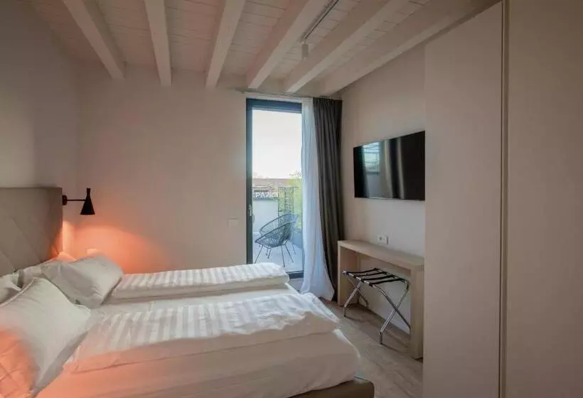 هتل Ah Villaglori Boutique Apartments