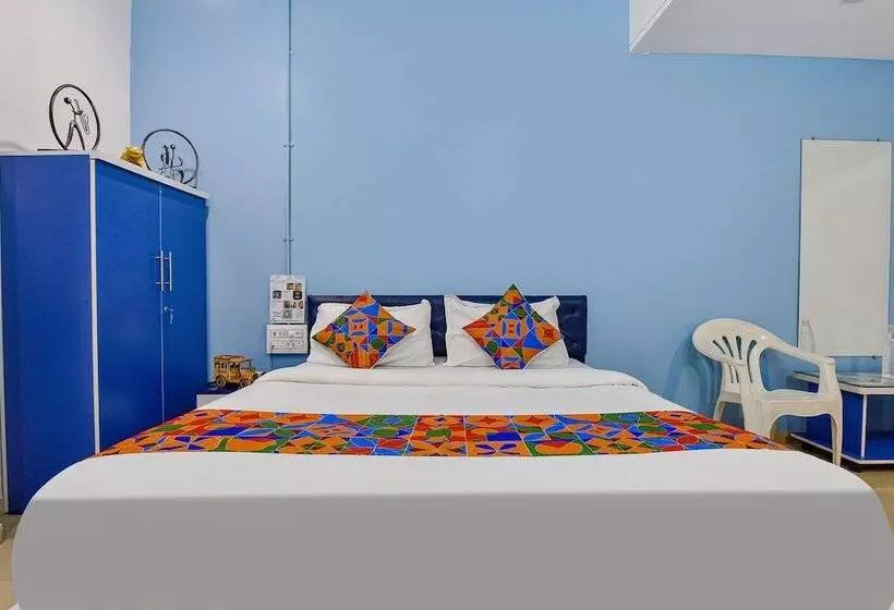 Hotelli Fabexpress Solitaire, Surat