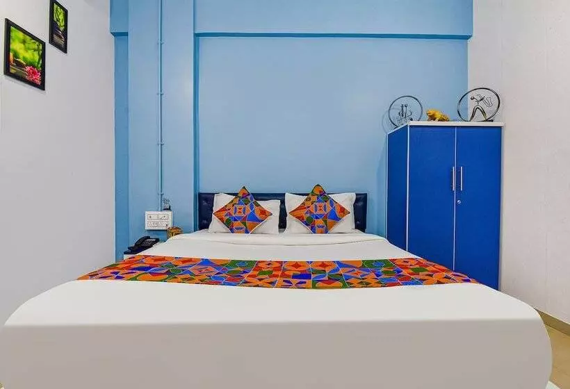 Hotelli Fabexpress Solitaire, Surat