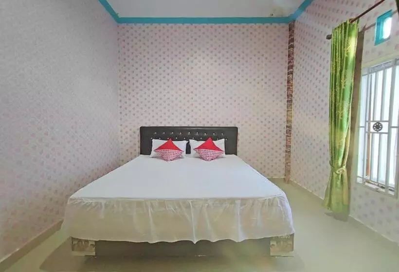Hotelli Oyo 92002 Wisma Samudra