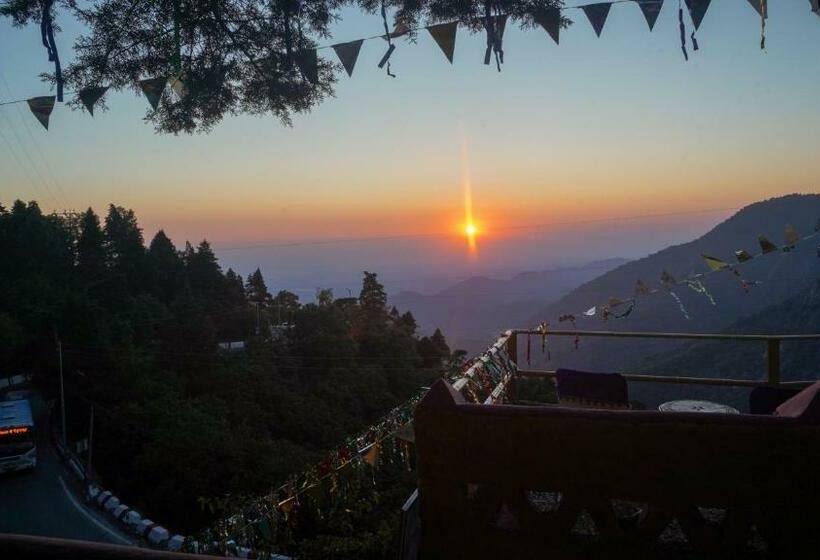 Palette Bhatta Falls Formerly Meru Pahad Resort