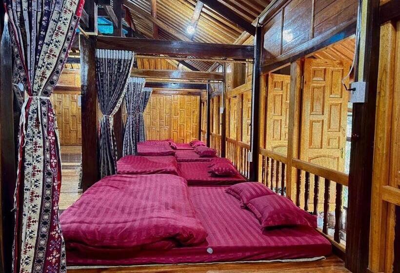 هاستل A Sính Homestay