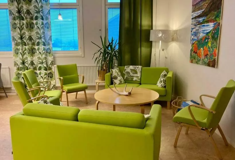 Retkeilymaja Kuttainen Lodge