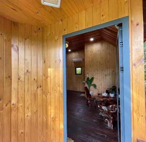 تختخواب و صبحانه Bungalow Homestay Làng Bè