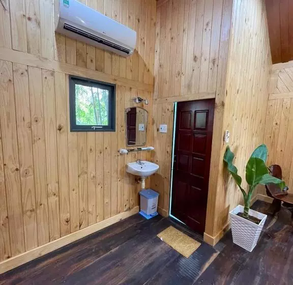 تختخواب و صبحانه Bungalow Homestay Làng Bè
