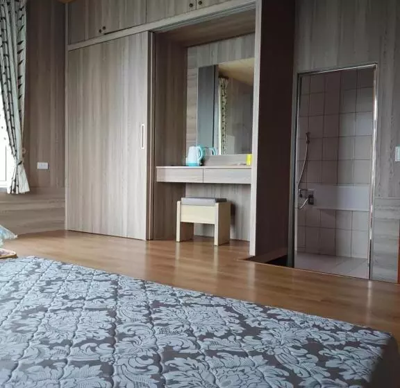تختخواب و صبحانه Ming Camphor Homestay