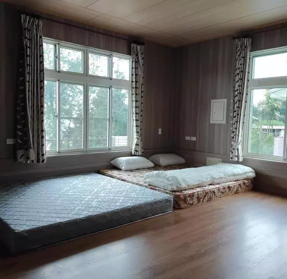 تختخواب و صبحانه Ming Camphor Homestay