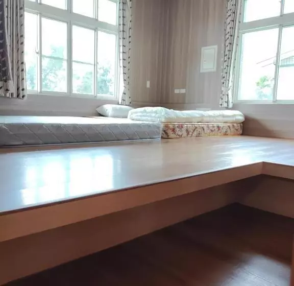 تختخواب و صبحانه Ming Camphor Homestay