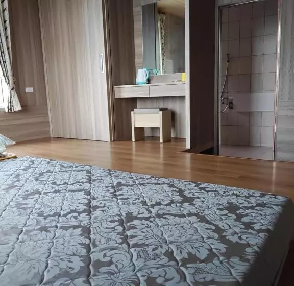 تختخواب و صبحانه Ming Camphor Homestay