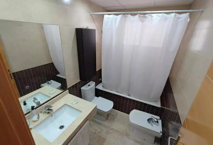 تختخواب و صبحانه Villa Aguilas Club Guest House