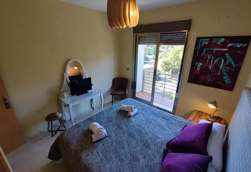 تختخواب و صبحانه Villa Aguilas Club Guest House