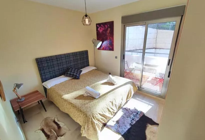 تختخواب و صبحانه Villa Aguilas Club Guest House