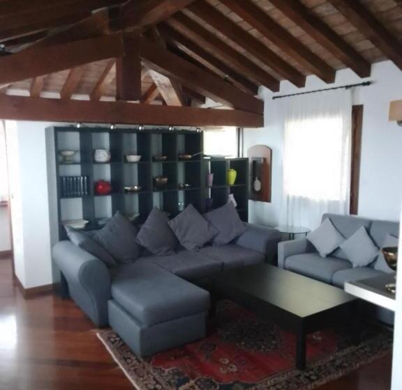 Cora Aparthotel Stradivari