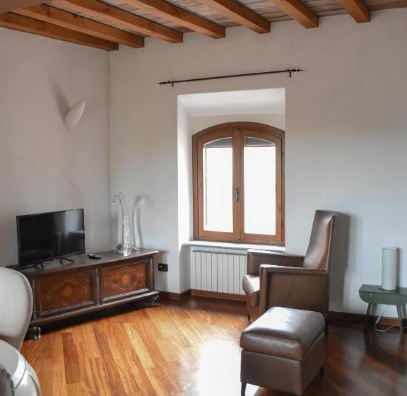 Cora Aparthotel Stradivari