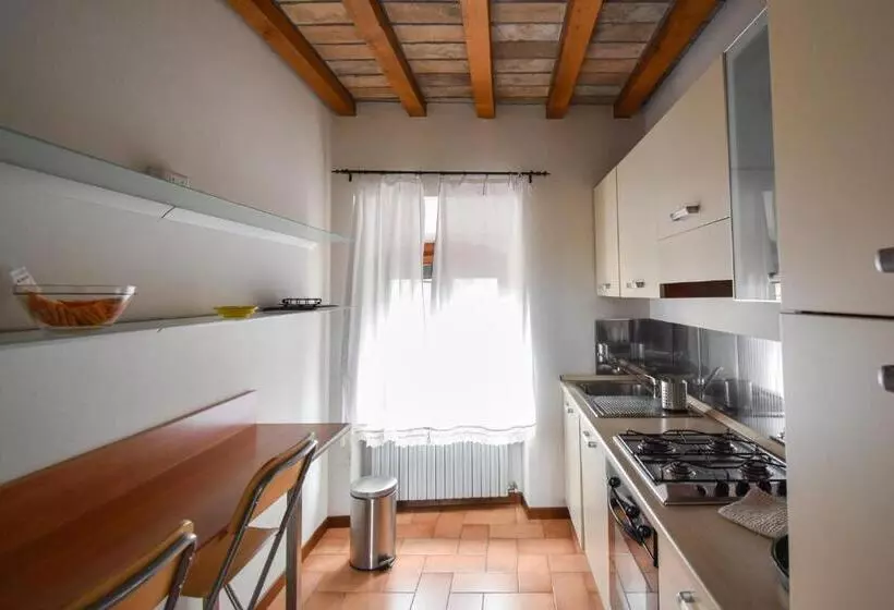 Cora Aparthotel Stradivari