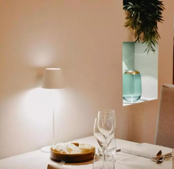 Cora Aparthotel Stradivari