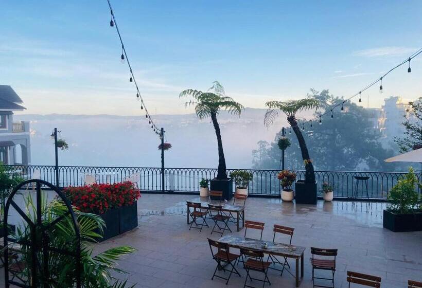 هتل đồi Mây Tuyết