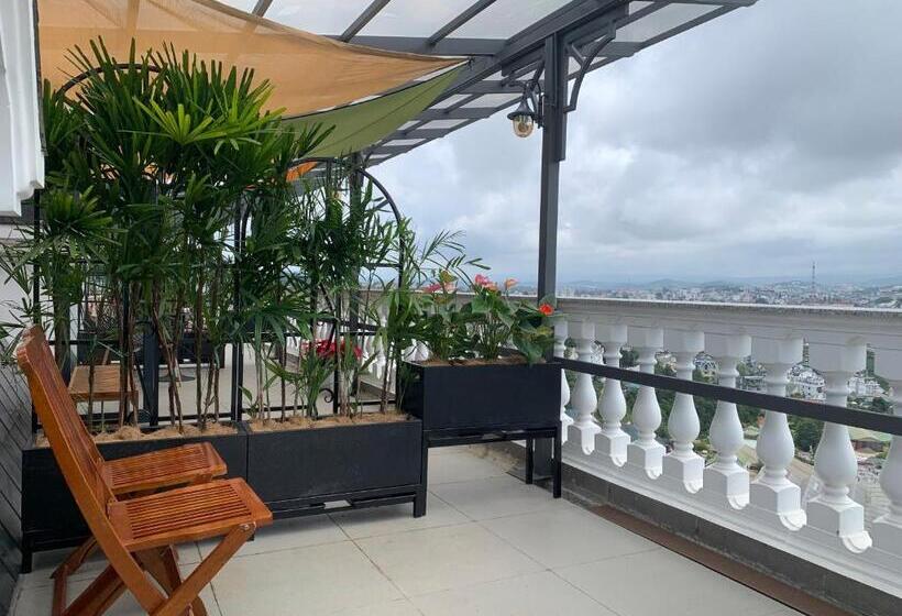 هتل đồi Mây Tuyết