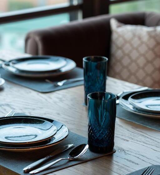 هتل Shamsan Airport