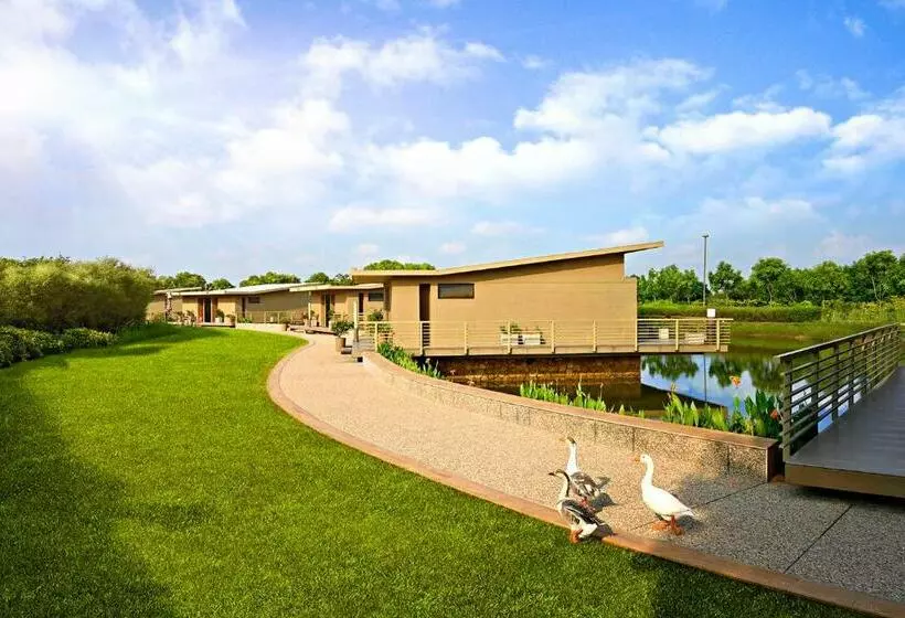 Life At Repose  Lake Villas Resort & Club