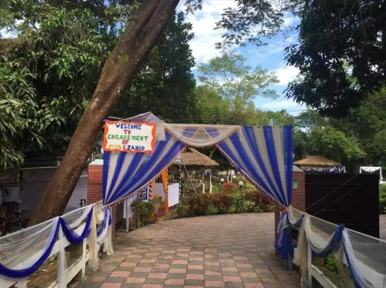 Almas Hotel Sylhet