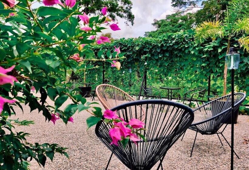 호텔 Vayu Retreat Villas