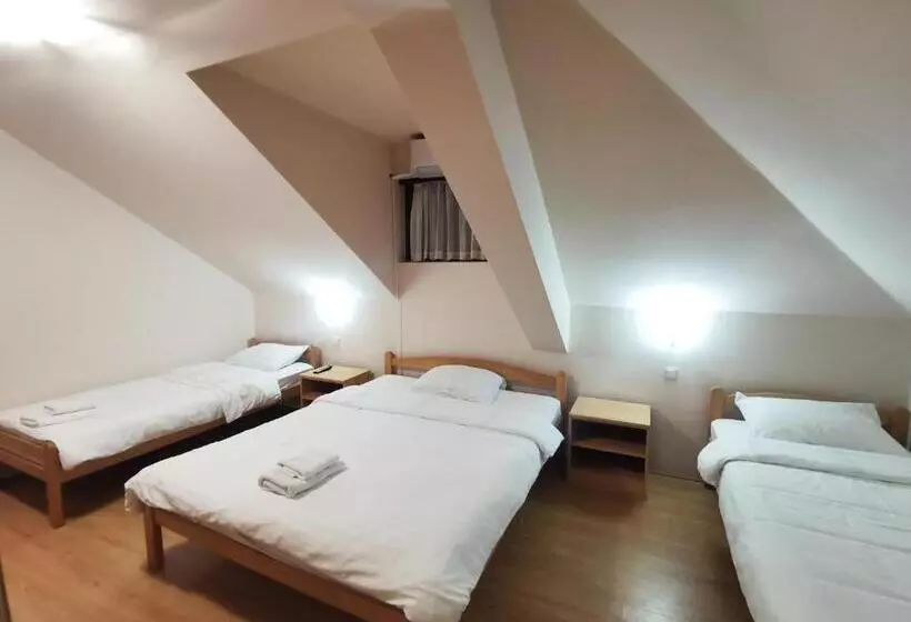 پانسیون Motel Imperija