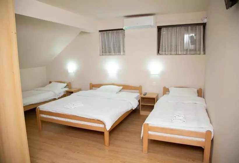 پانسیون Motel Imperija