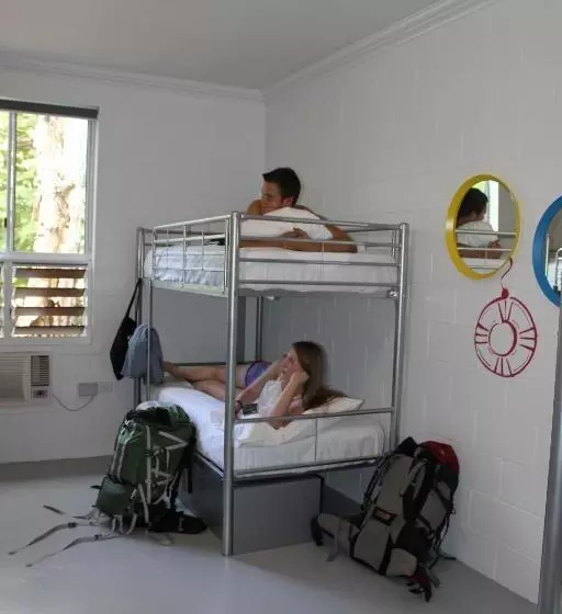 Общежитие Port Douglas Backpackers