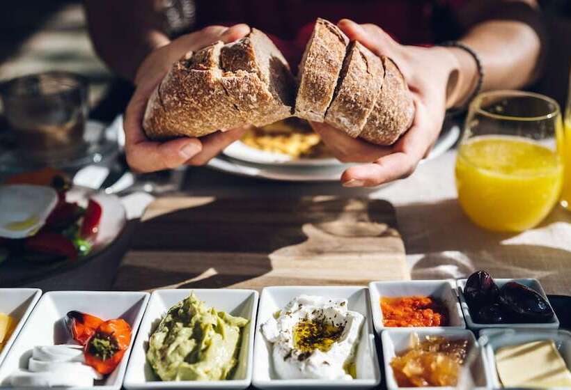 Cnaan Village Boutique Hotel & Spa