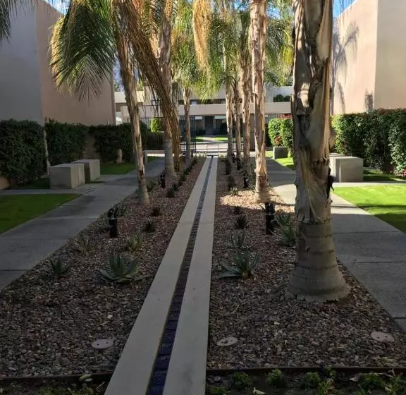 Getaways At Vista Mirage Resort