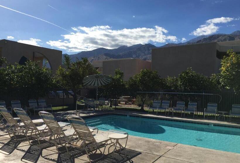 Getaways At Vista Mirage Resort