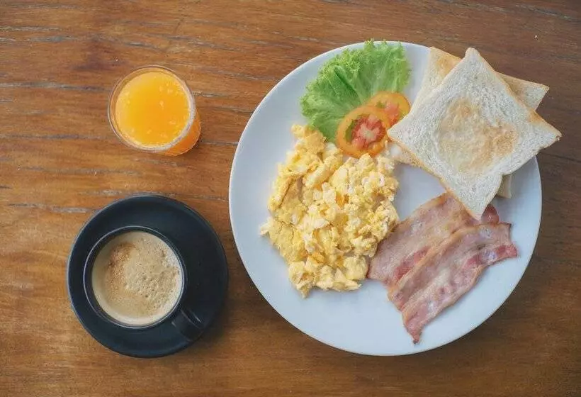 酒店 Amity Beach Resort