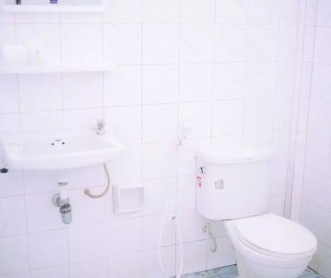 酒店 Amity Beach Resort