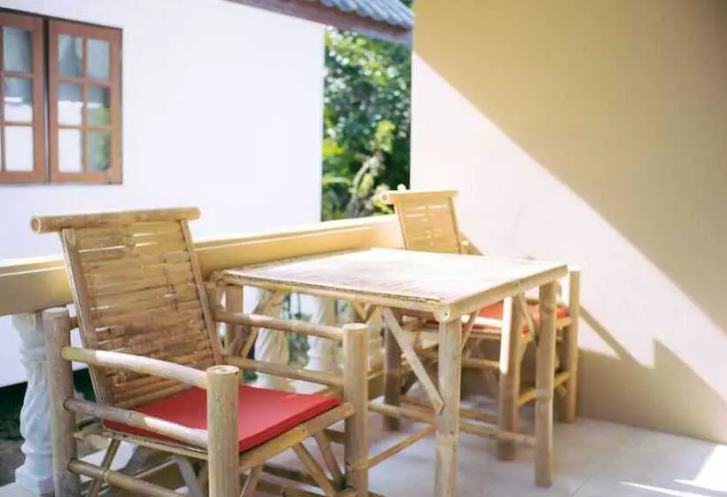 酒店 Amity Beach Resort