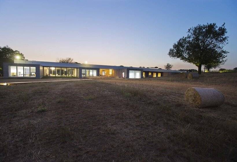 בית מלון כפרי Antonello Colonna Resort & Spa