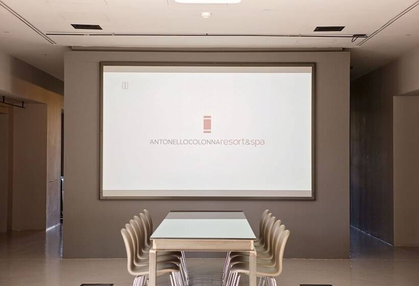 בית מלון כפרי Antonello Colonna Resort & Spa