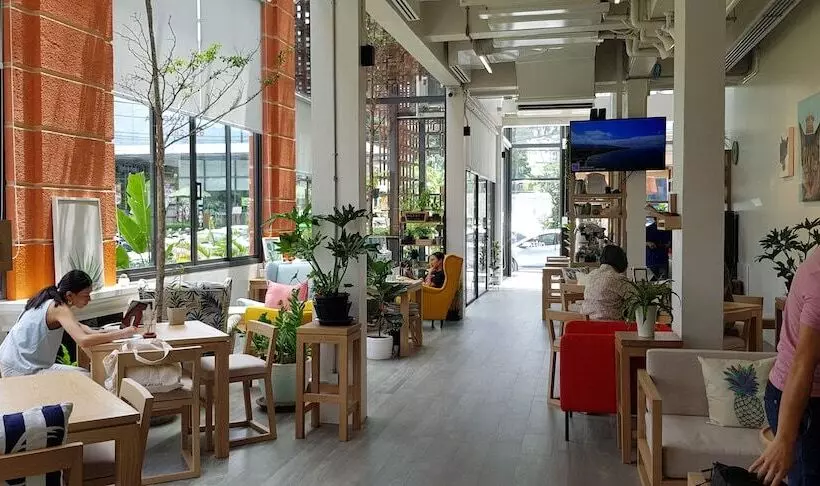 هتل Baan Suwantawe