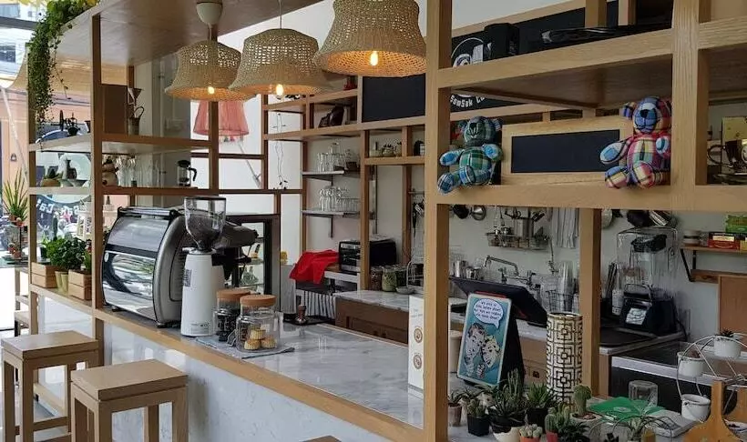 هتل Baan Suwantawe