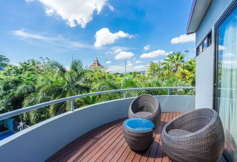 هتل Baan Suwantawe