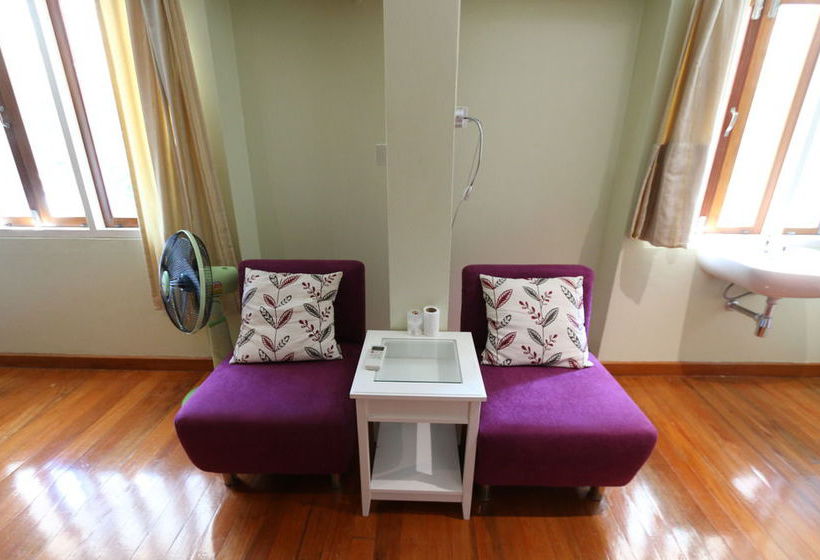 فندق Chanchala Café & Hostel