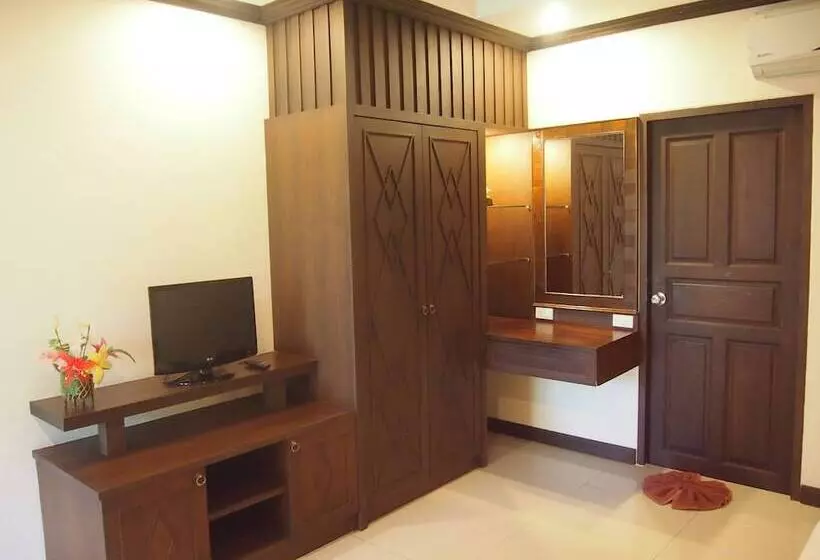 Отель Grand Manita Beach Resort