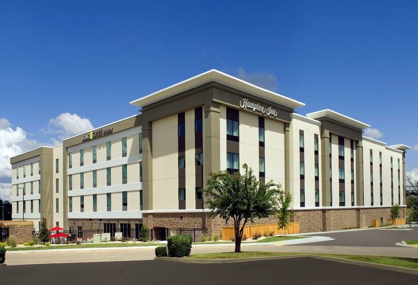 בית מלון כפרי Hampton Inn By Hilton Hattiesburg