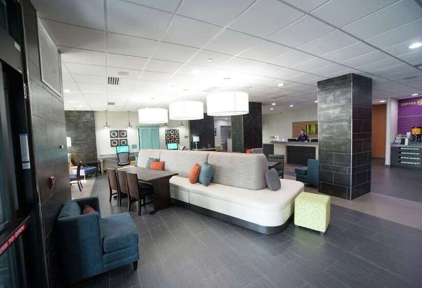 فندق Home2 Suites By Hilton Tulsa Hills