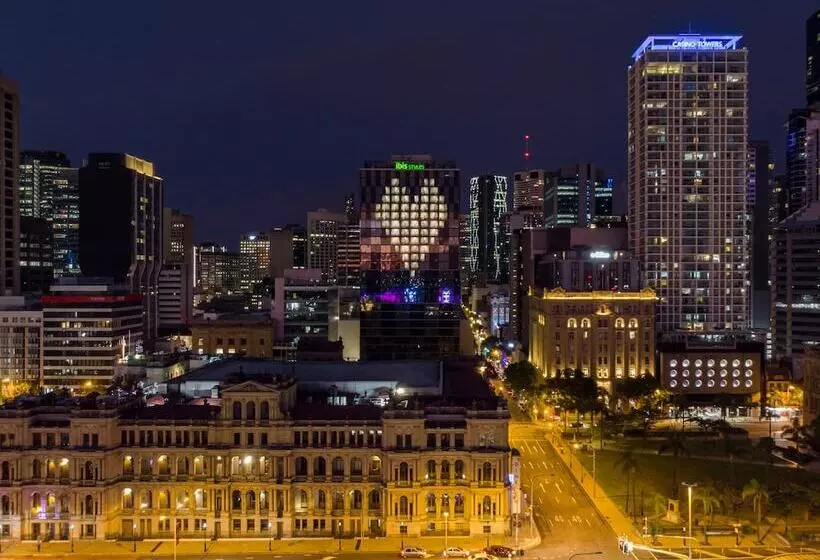 Отель Ibis Styles Brisbane Elizabeth Street