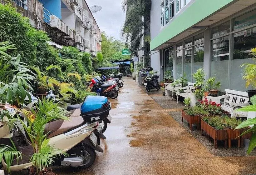 בית מלון כפרי Irest Ao Nang