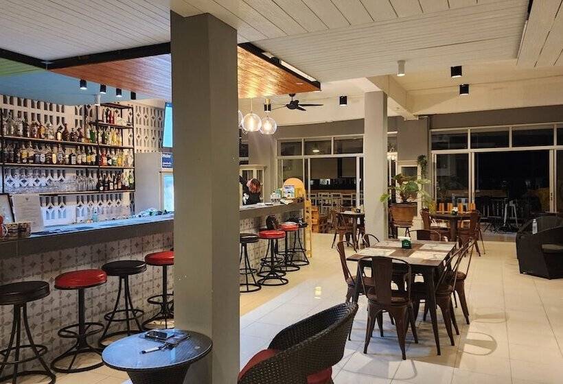 בית מלון כפרי Irest Ao Nang