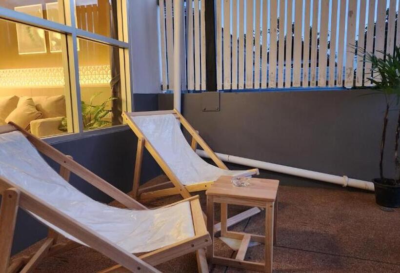 בית מלון כפרי Irest Ao Nang