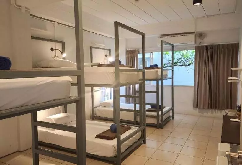 בית מלון כפרי Irest Ao Nang