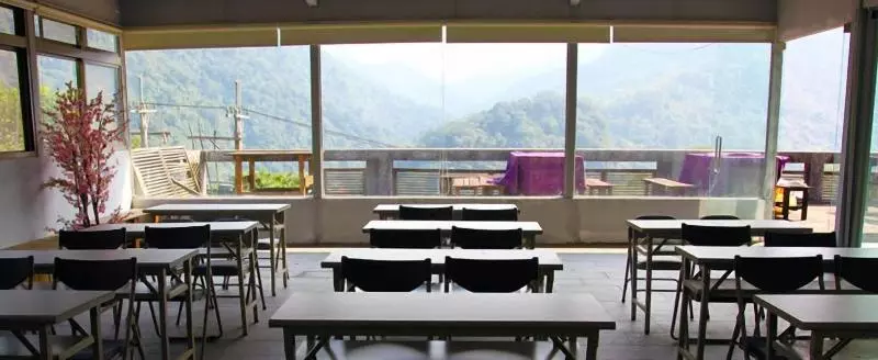 هتل Lovespring House